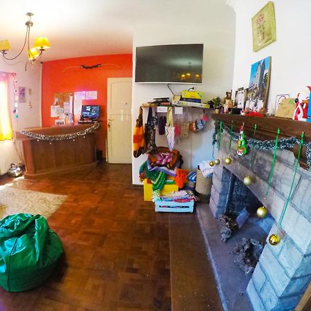 Sofi'S Hostel San Carlos de Bariloche Ngoại thất bức ảnh