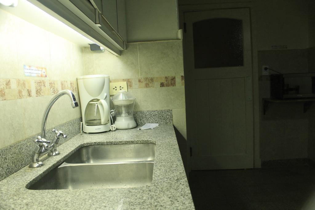 Sofi'S Hostel San Carlos de Bariloche Ngoại thất bức ảnh